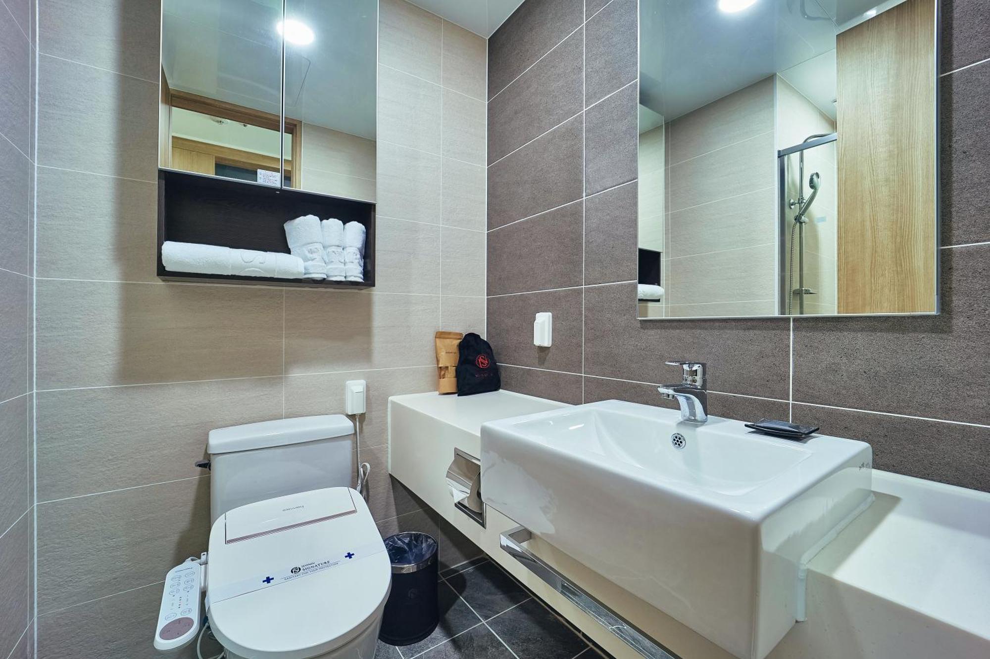 Jeonju Signature Hotel Екстериор снимка