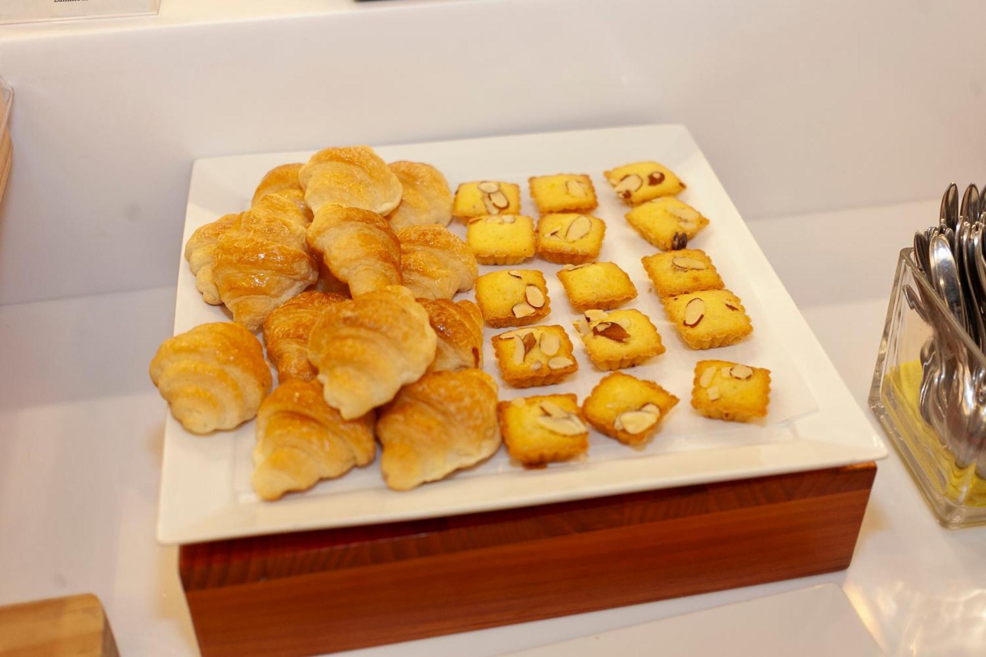 Jeonju Signature Hotel Екстериор снимка